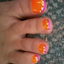 Pamper And Polish - Beauty Salons