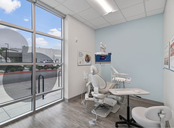 Moreno Valley Modern Dentistry - Moreno Valley, CA