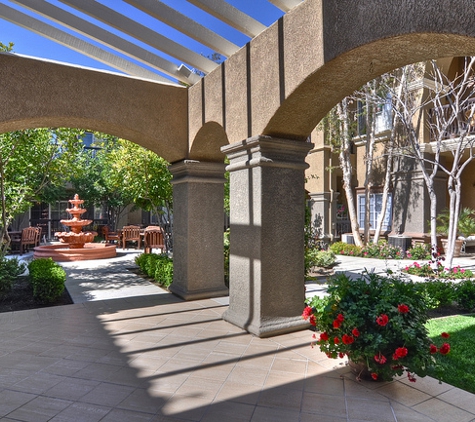 Vintage Senior Living at Vintage Mission Viejo - Mission Viejo, CA