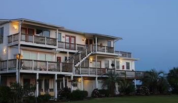 Harbor Light Guest House - Cape Carteret, NC