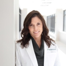 Lisa Bozik, MD - Physicians & Surgeons, Internal Medicine