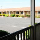 El Castell Motel - Lodging