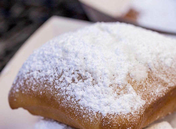 Lou Lou's Beignets and Coffee - Spring, TX