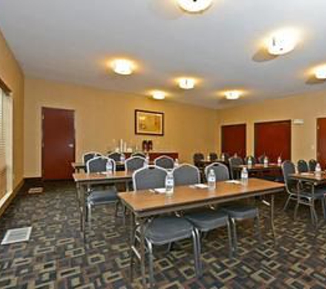 Best Western Plus Prairie Inn - Albany, OR