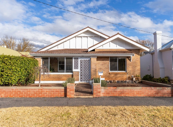 John Cook Real Estate - Orange, NSW