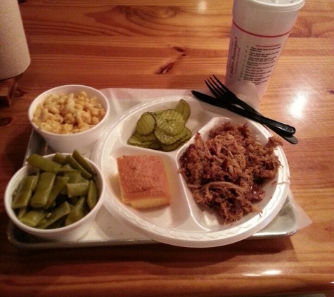 Melvin's Legendary BBQ Restaurant - Mount Pleasant, SC