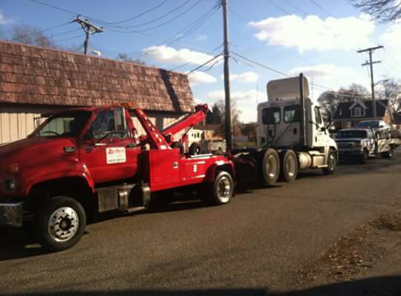 Macomb Towing