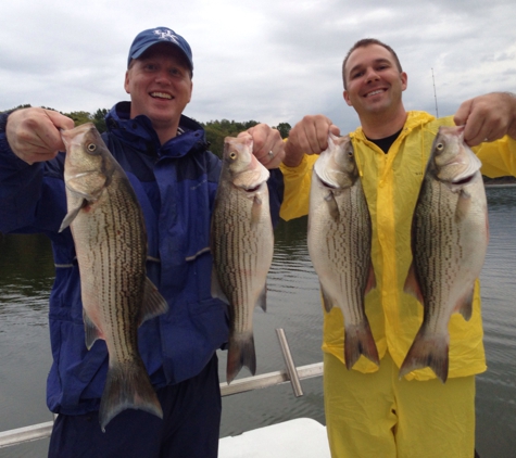 Gone Fishing Guide Service - Shelbyville, KY. 20+" Stripers