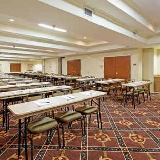 Holiday Inn Express & Suites Cullman - Cullman, AL