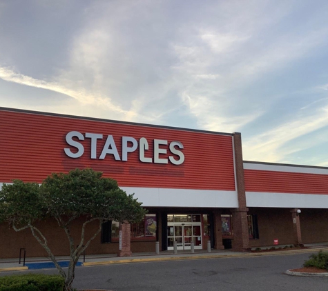 Staples - Brandon, FL