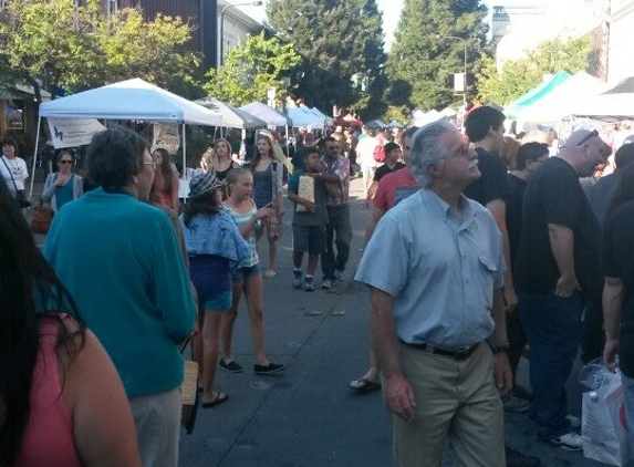 Santa Rosa Wednesday Night Market