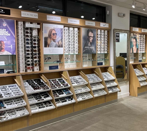 LensCrafters - Hyannis, MA