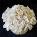 Kustom Kupkakes & more by Kristie - Wedding Cakes & Pastries