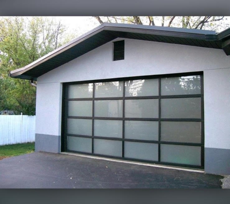 Queen Garage Doors & Gates