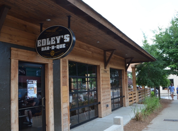 Edley's Bar-B-Que - Nashville, TN. Front entrance 