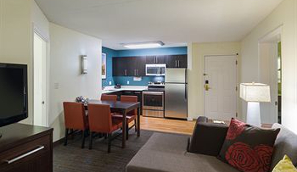 Residence Inn Boston Framingham - Framingham, MA