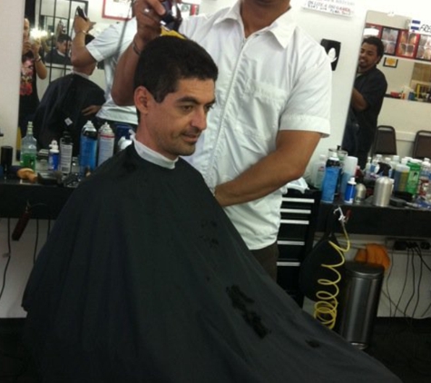 Suazo's Barbershop # 1 (BETO Shopping Center) - Miami, FL