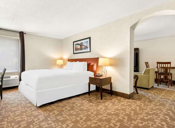 Quality Inn Edison-New Brunswick - Edison, NJ