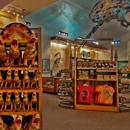 The Dino Institute Shop - Theme Parks