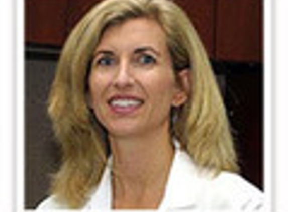 Deborah L Pauer, MD - Los Alamitos, CA