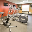 Hampton Inn Utica - Hotels