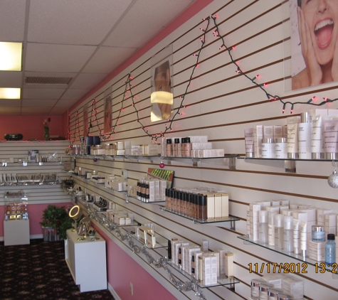 Merle Norman Cosmetics - South Pasadena, FL