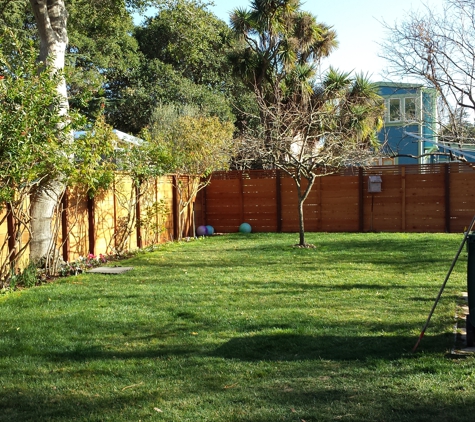 Alvarez Landscaping & Fencing