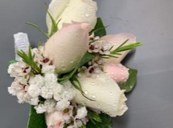 Lillian's Florist - Liverpool, NSW