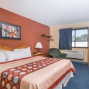 Super 8 by Wyndham Baxter/Brainerd Area - Bed & Breakfast & Inns