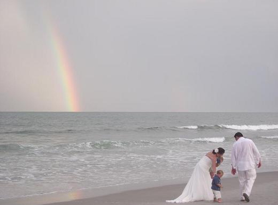 Love is Weddings - Melbourne, FL