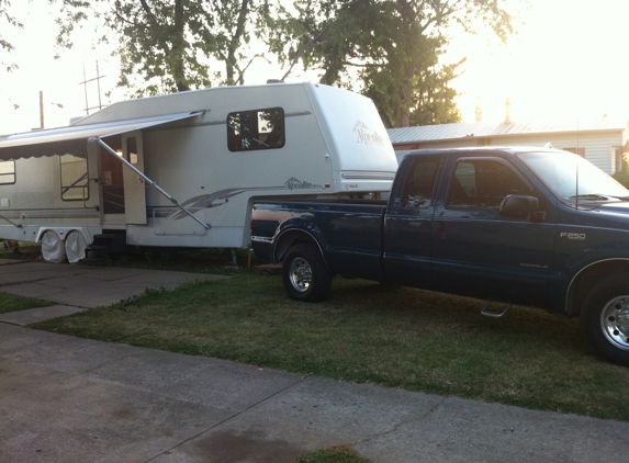 Town & Country Mobile Home Park - Owensboro, KY