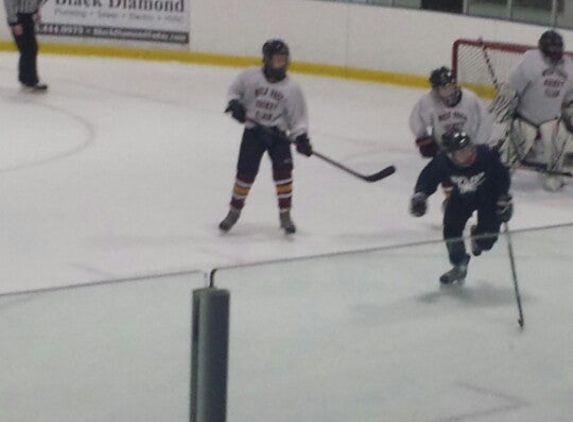 Leafs Ice Centre - West Dundee, IL