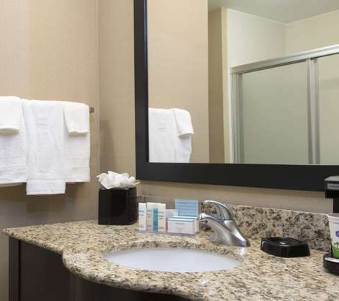 Hampton Inn & Suites - Crawfordsville, IN