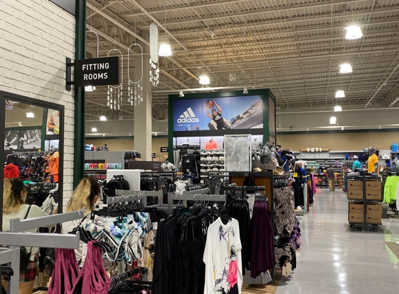 Dick's Sporting Goods - Miami, FL