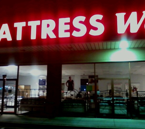 Mattress Warehouse of Langley Park - University Blvd - Hyattsville, MD