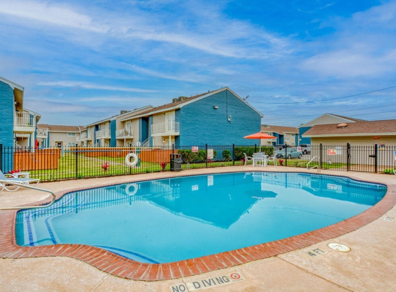 Glen Willows Apartments - Corpus Christi, TX