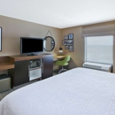 Hampton Inn Commerce Novi - Hotels