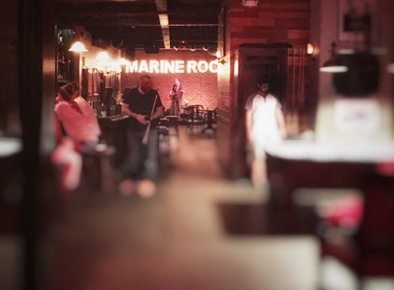 Marine Room Tavern - Laguna Beach, CA