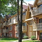 Laurel Woods Apts