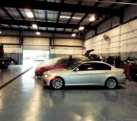 Fields Collision Center - Daytona Beach, FL