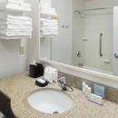 Hampton Inn & Suites Rochester-North - Hotels