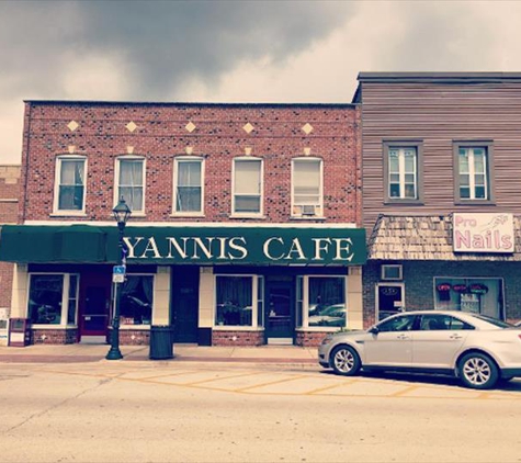 Yannis Cafe - Manteno, IL