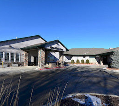 Boulders Inn & Suites Denison - Denison, IA