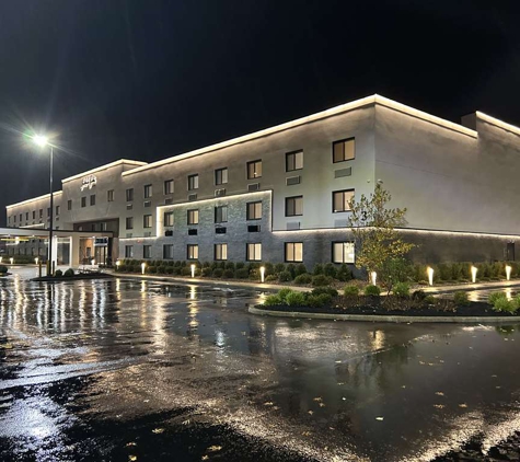 Latitude Suites, BW Premier Collection - Tinton Falls, NJ