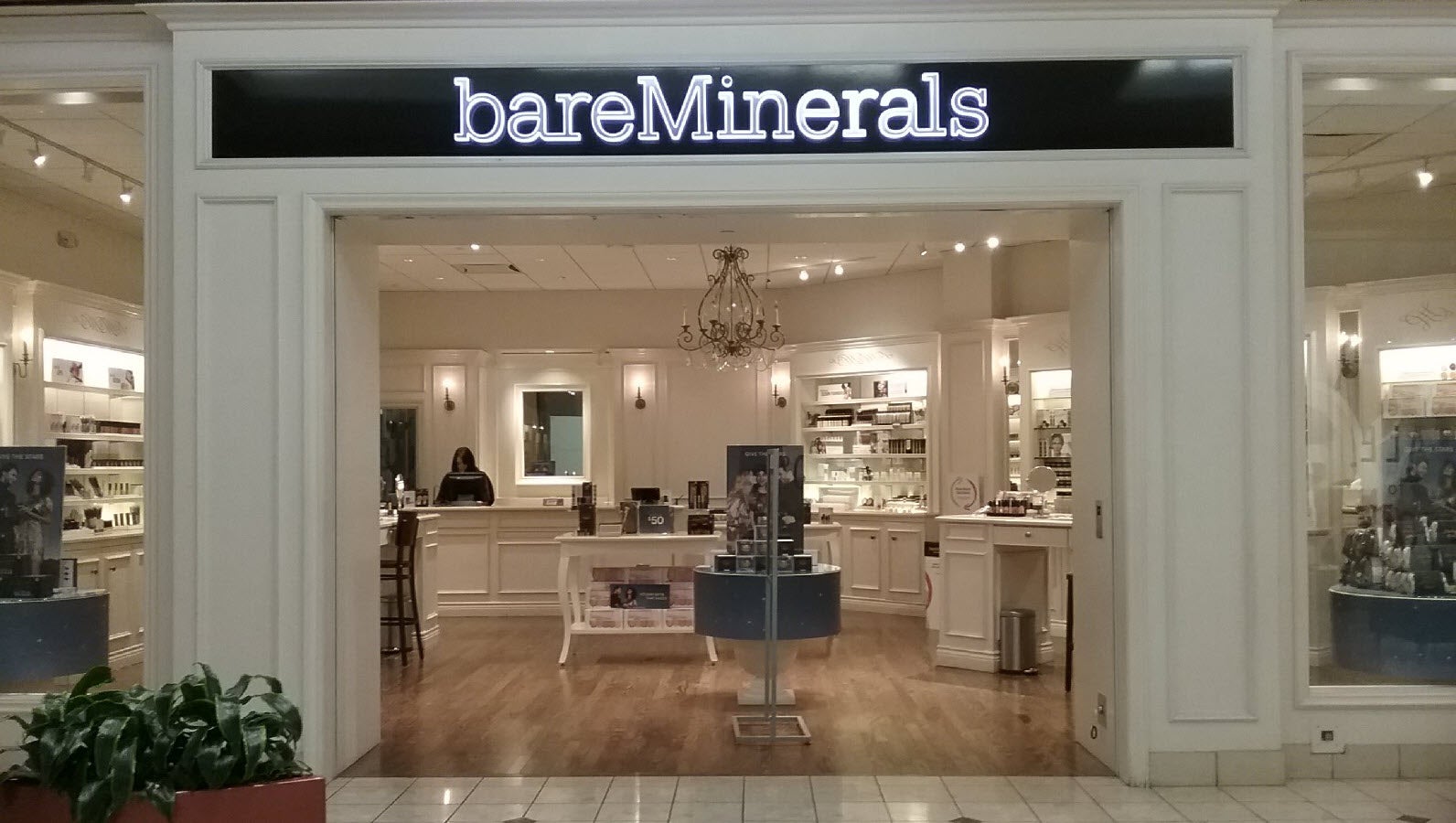 bareMinerals Boutique Albany NY 12203