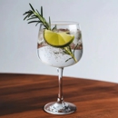 Bubbles & Booze - Bartending Service
