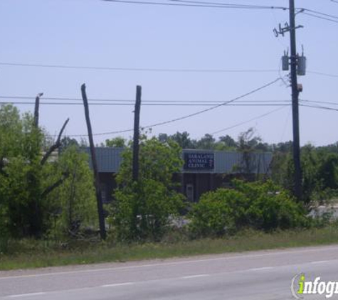 Saraland Veterinary Clinic - Saraland, AL