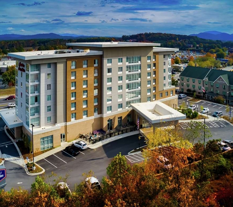 Hampton Inn & Suites Asheville Biltmore Area - Asheville, NC