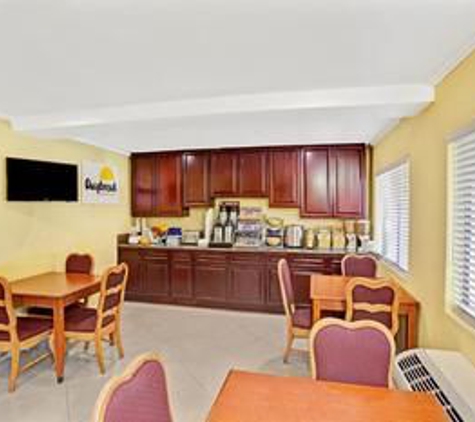 Days Inn - Whittier, CA