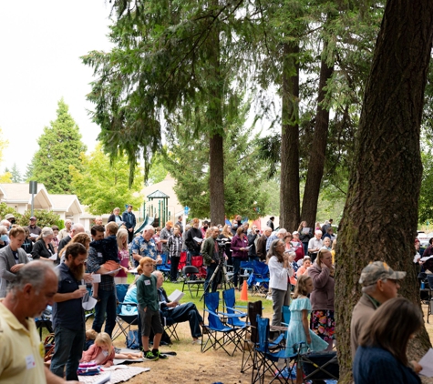 Southwest Hills Baptist Church - Beaverton, OR. Outdoor Church Service